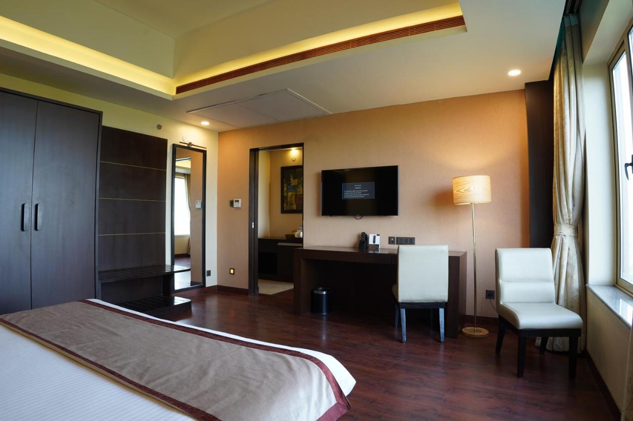 Vivanta Jamshedpur, Golmuri Bagian luar foto